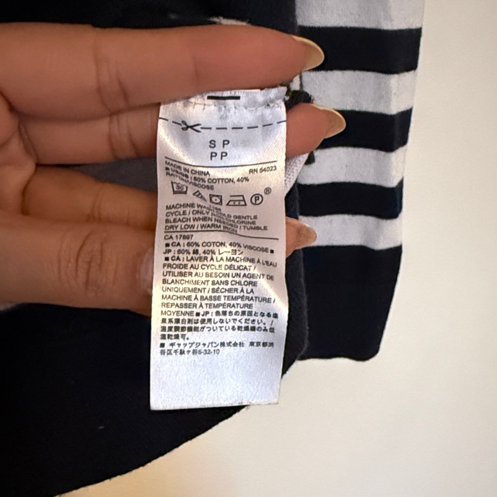 Banana Republic Navy Blue and White Striped Crew Neck Sweater - Picture 6 of 7